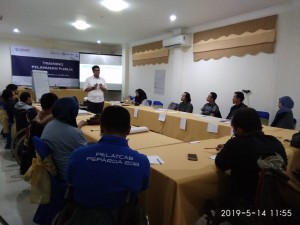 Perkumpulan Inisiatif Dorong Peningkatan Kualitas Pelayanan Publik di Kota Bandung Melalui Penggunaan Aplikasi Lapor