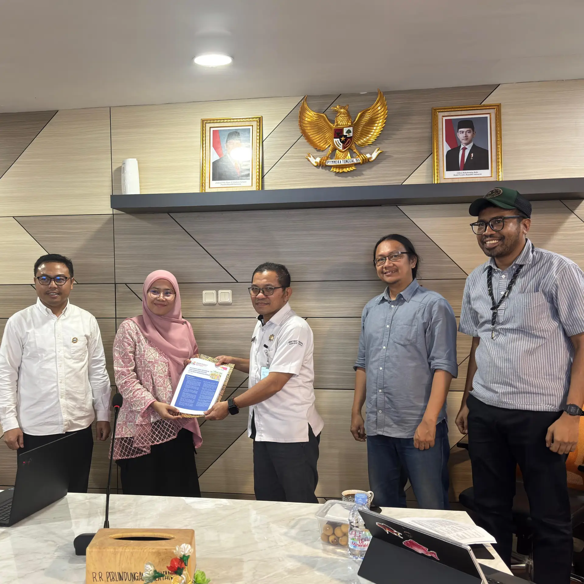 Demokrasi dan Tata Kelola Publik